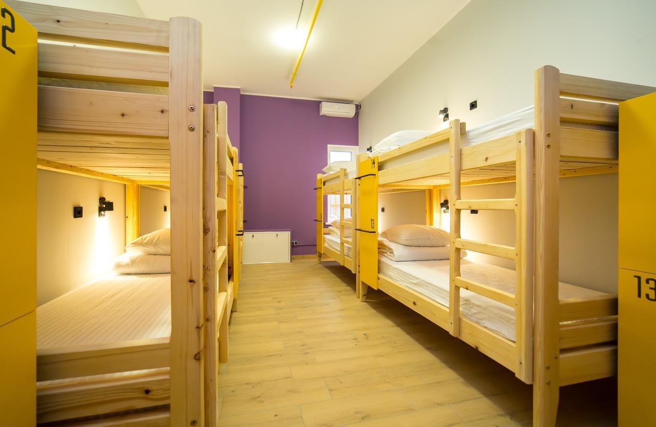 HOTEL Bee Station Kiew Exterior foto