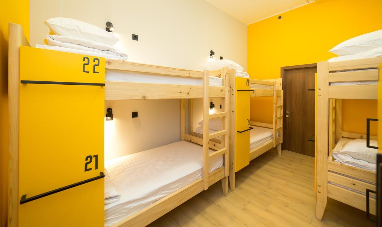 HOTEL Bee Station Kiew Exterior foto
